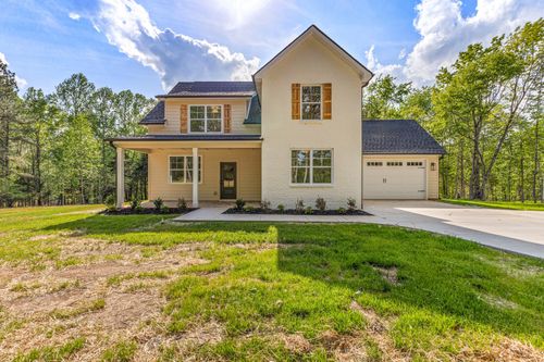 1013 Walnut Grove Rd, Dickson, TN, 37055-5068 | Card Image