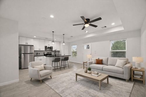 b-5608 Tommye St, Houston, TX, 77028-5352 | Card Image