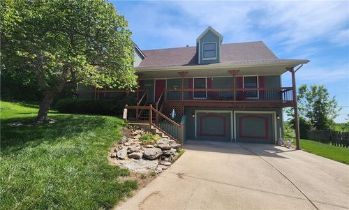 3305 S Sioux Ct, Independence, MO, 64057-3306 | Card Image