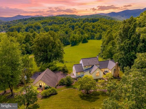 4028 S F T Valley Rd, ETLAN, VA, 22719-2006 | Card Image
