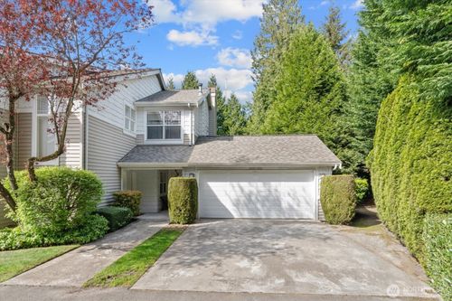d-102-400 228th St Sw, Bothell, WA, 98021-9784 | Card Image