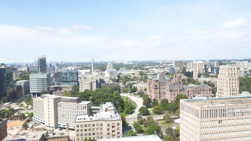 2601-832 Bay St, Toronto, ON, M5S1Z6 | Card Image