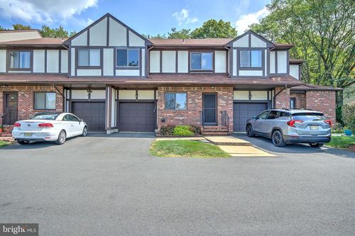 14 Hastings Ct, Ewing, NJ, 08628-2238 | Card Image