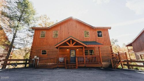 4355 Forest Ridge Way, Pigeon Forge, TN, 37863 | Card Image