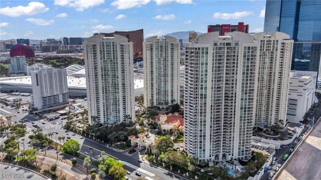 Drone / aerial view featuring a city view | Image 81
