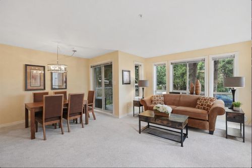 211-2575 Ware St, Abbotsford, BC, V2S3E2 | Card Image