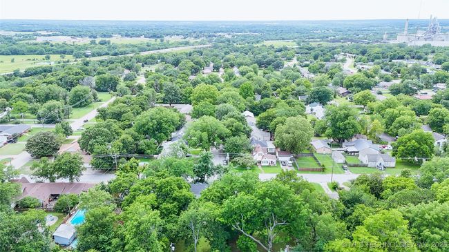1312 Oak Ave, House other with 3 bedrooms, 2 bathrooms and null parking in Ada OK | Image 46
