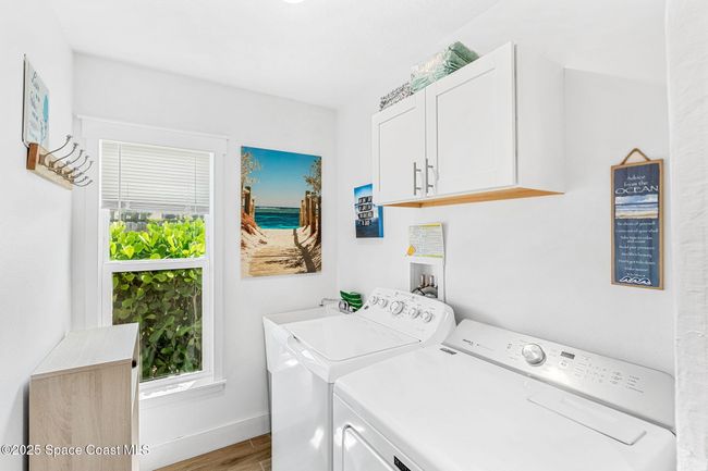 Large laundry room | Image 26