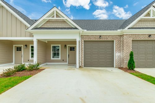 2530 Bannerman Ln, Chattanooga, TN, 37421-5521 | Card Image