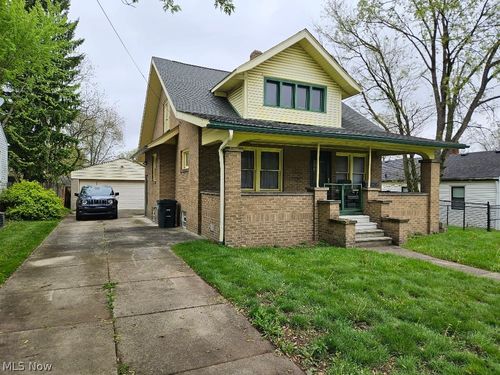 2293 Quayle Dr, Akron, OH, 44312-2309 | Card Image