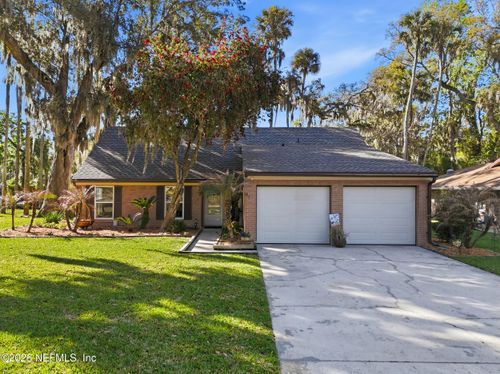 100 Granada Ln, Ponte Vedra Beach, FL, 32082-2421 | Card Image