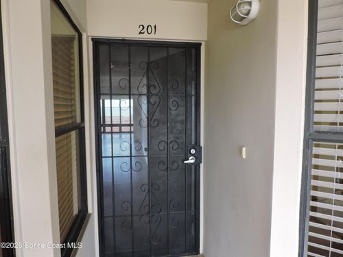 apt-201-6240 E Mirror Lake Dr, Sebastian, FL, 32958-8477 | Card Image