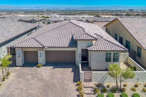 180 Medianoche St, Las Vegas, NV, 89138-6363 | Card Image