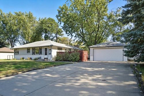 6308 Utah Ave N, Brooklyn Park, MN, 55428-2160 | Card Image