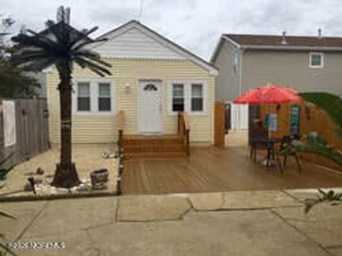 b-320 Webster Avenue, Seaside Heights, NJ, 08751 | Card Image