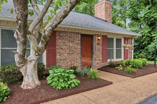 754 Kent Rd, Nashville, TN, 37214-3560 | Card Image