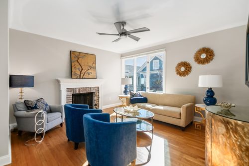 e-156 Tradd St, Charleston, SC, 29401-2460 | Card Image