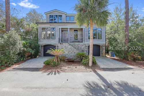 9 Bayberry Ln, Hilton Head Island, SC, 29928-5711 | Card Image
