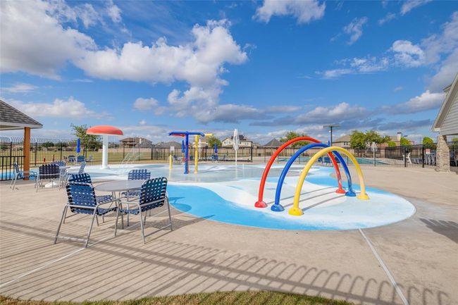 2623 American Ruby Dr, House other with 3 bedrooms, 2 bathrooms and 2 parking in Rosharon TX | Image 10