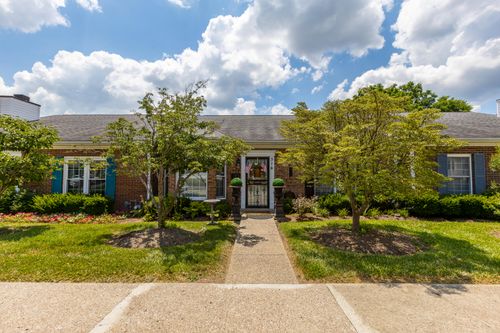 514 E Walnut St, Danville, KY, 40422-1953 | Card Image