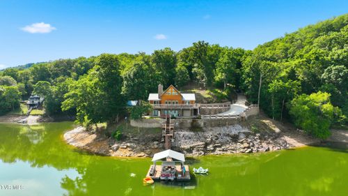 857 Wilderness Dr, Mooresburg, TN, 37811-2710 | Card Image