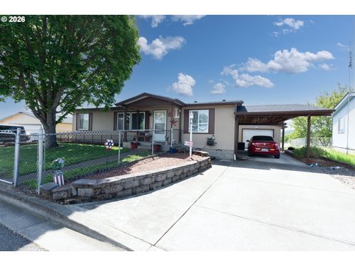 310 Monte Dr, Roseburg, OR, 97471-2935 | Card Image