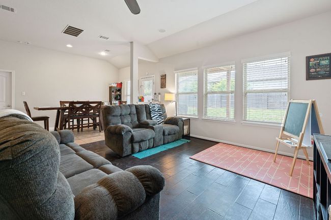 2100 Tranquility Ln, House other with 5 bedrooms, 4 bathrooms and 4 parking in Pflugerville TX | Image 5