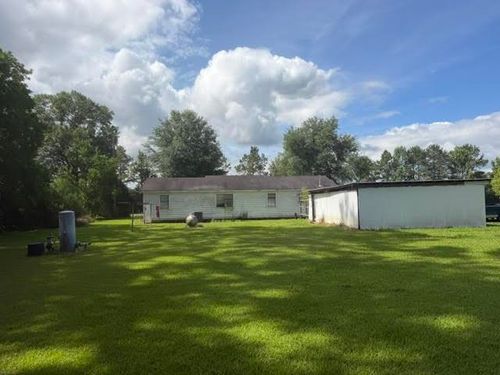 550 W Circle Dr, Vidor, TX, 77662-9016 | Card Image