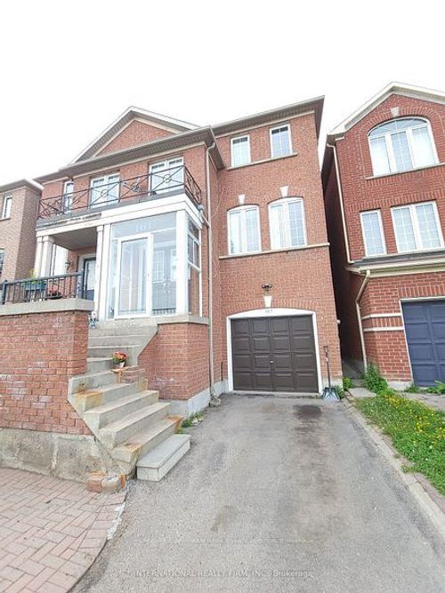 ground-161 Sassafras Cir, Thornhill, ON, L4J8M6 | Card Image