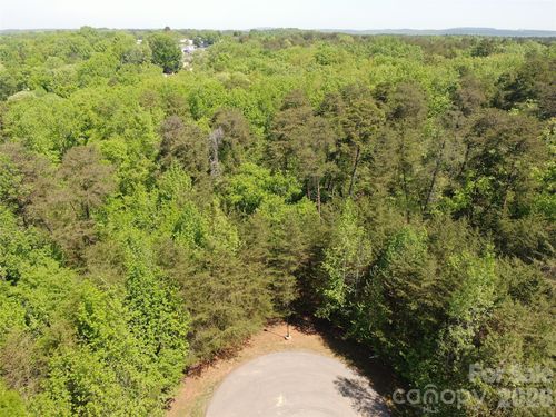 210 Kingfisher Ct, New London, NC, 28127 | Card Image