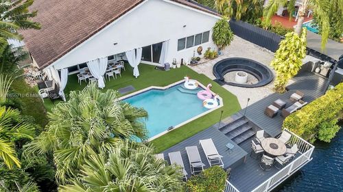 1-205 N 31st Ave, Hollywood, FL, 33021-7003 | Card Image