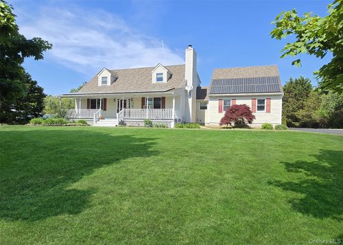635 Farmveu Rd, Mattituck, NY, 11952-3707 | Card Image