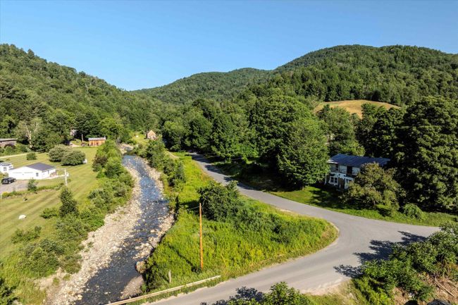 140 Hale Hollow Rd, House other with 5 bedrooms, 3 bathrooms and null parking in Bridgewtr Cor VT | Image 32