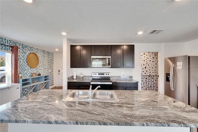16894 Delia St, House other with 4 bedrooms, 3 bathrooms and null parking in WIMAUMA FL | Image 8