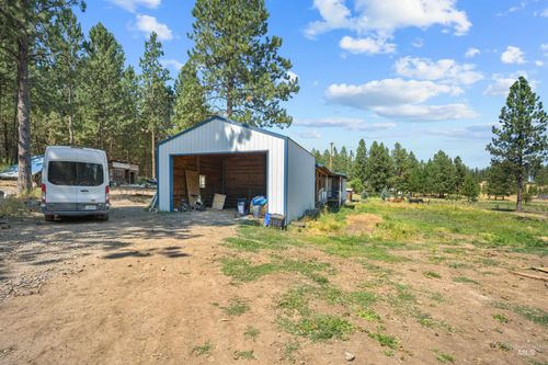 1910 E Mountain Rd, Anatone, WA, 99401-8000 | Card Image