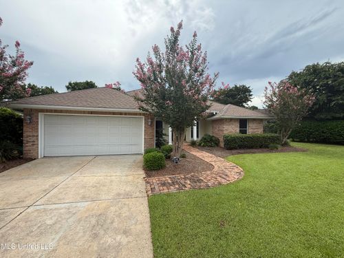 2530 Brighton Cir, Biloxi, MS, 39531-2709 | Card Image