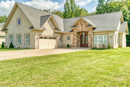 304 Poplar St, Franklin, KY, 42134-2424 | Card Image