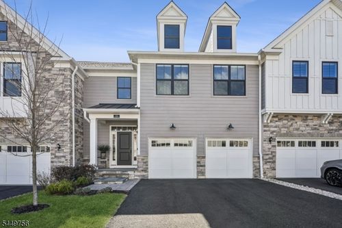 14 Chelsea Rd, Warren, NJ, 07059-2411 | Card Image