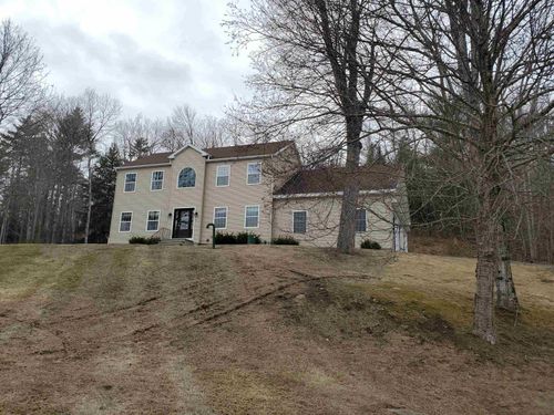 10 Dyer Ln, Canaan, NH, 03741 | Card Image