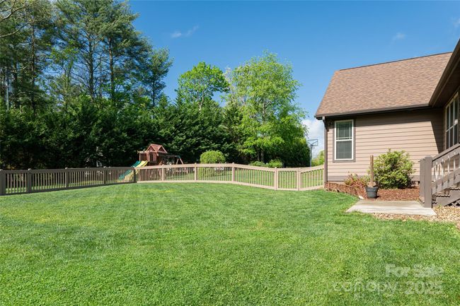 70 King Heights Dr, House other with 4 bedrooms, 4 bathrooms and null parking in Fletcher NC | Image 10