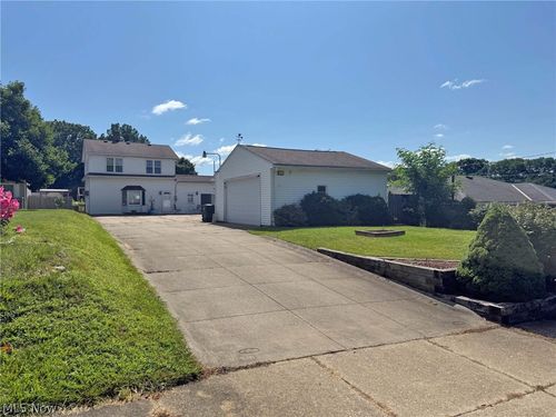 175 Hillman Rd, Akron, OH, 44312-1049 | Card Image