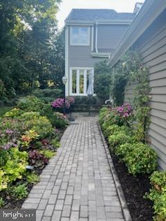Chapel Cross Way, Reston, VA 20194