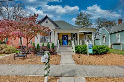 808 Walker St, Columbia, TN, 38401-3129 | Card Image