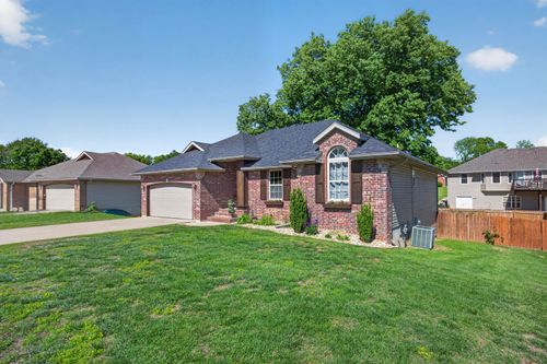 2309 S 12th St, Ozark, MO, 65721-9668 | Card Image