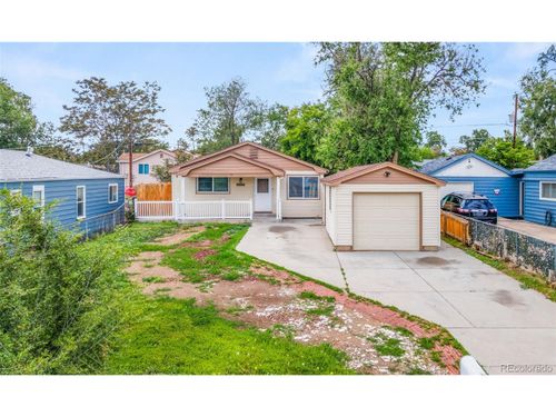 1057 S Osceola St, Denver, CO, 80219-3210 | Card Image