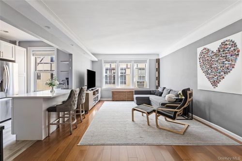 apt-5k-4 Maple Dr, Great Neck, NY, 11021-2010 | Card Image