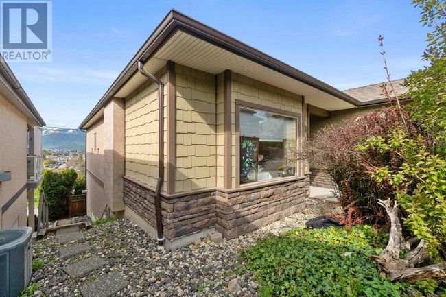 7 - 881 16 St Ne, House other with 3 bedrooms, 3 bathrooms and 2 parking in Salmon Arm BC | Image 5