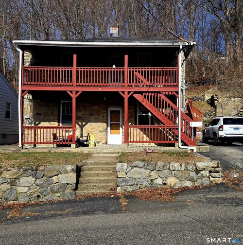 73 Woodbridge Ave, Ansonia, CT, 06401-1570 | Card Image