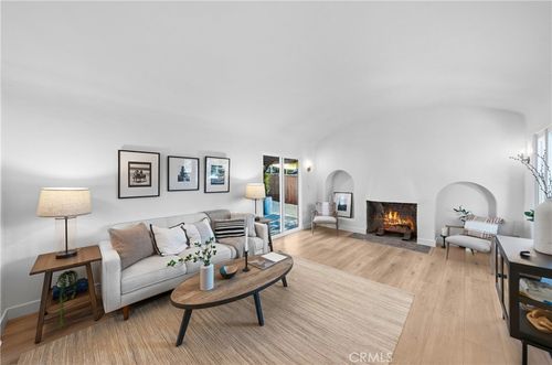 336 El Conejo Dr, Ojai, CA, 93023-1610 | Card Image