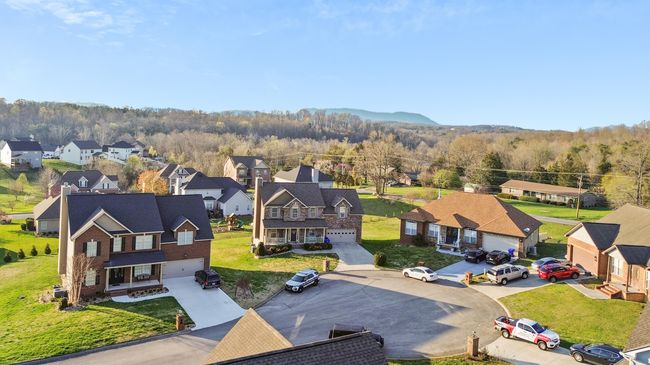 9357 Gabrielle Rd, House other with 4 bedrooms, 3 bathrooms and null parking in Strawberry Plains TN | Image 4